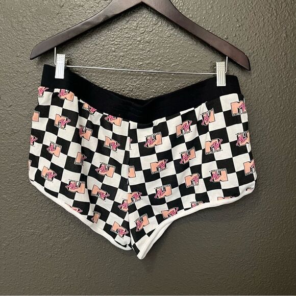 NWOT MTV logod pajama bottoms - Picture 2 of 10